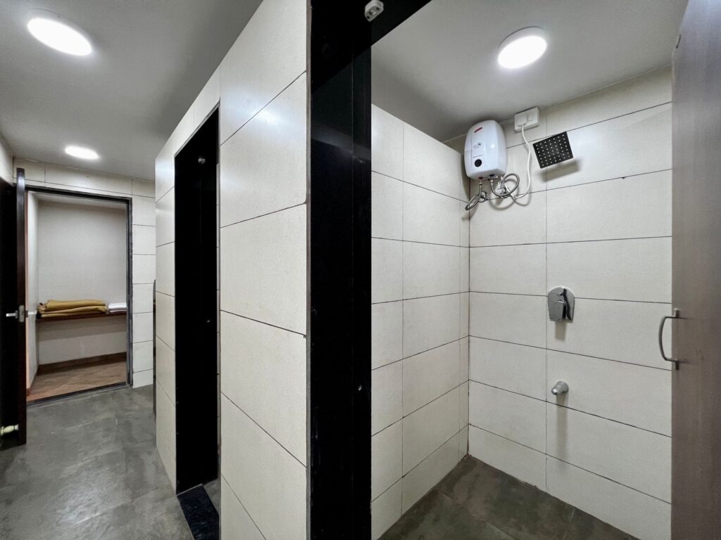 Family room – washroom